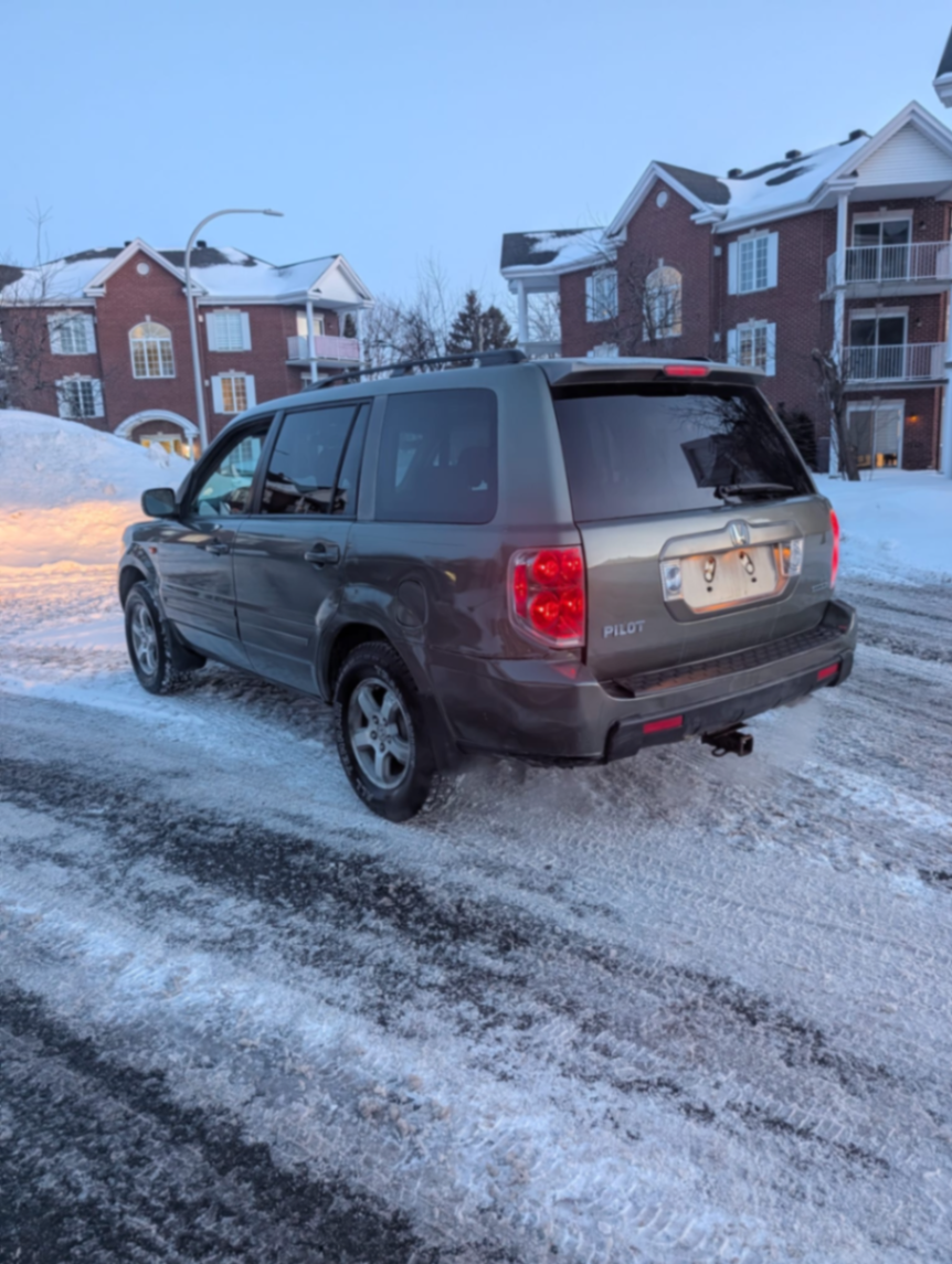 Honda pilot - view 4