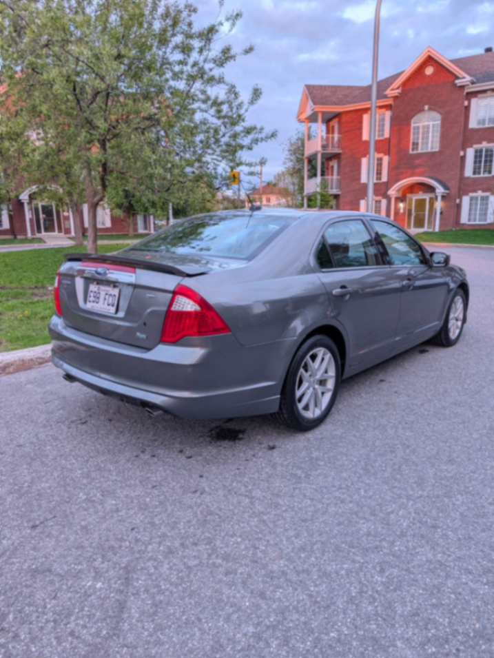 2010 ford fusion - view 4