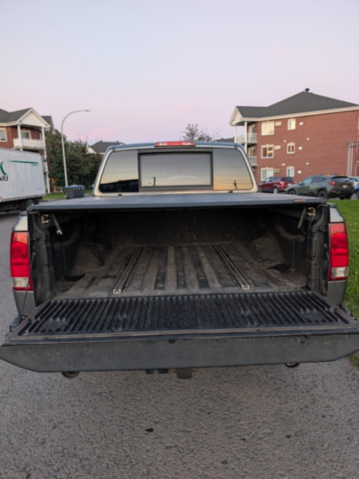 Nissan titan - view 8