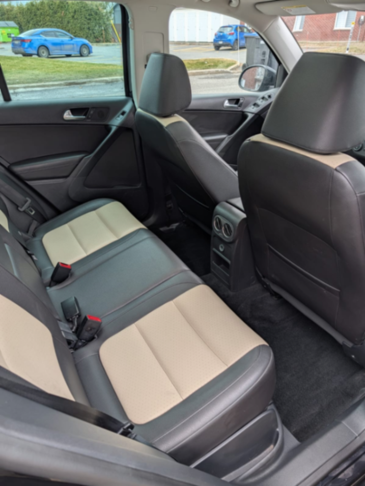 Wolkswagen Tiguan Wolfsburg 2017 - view 11