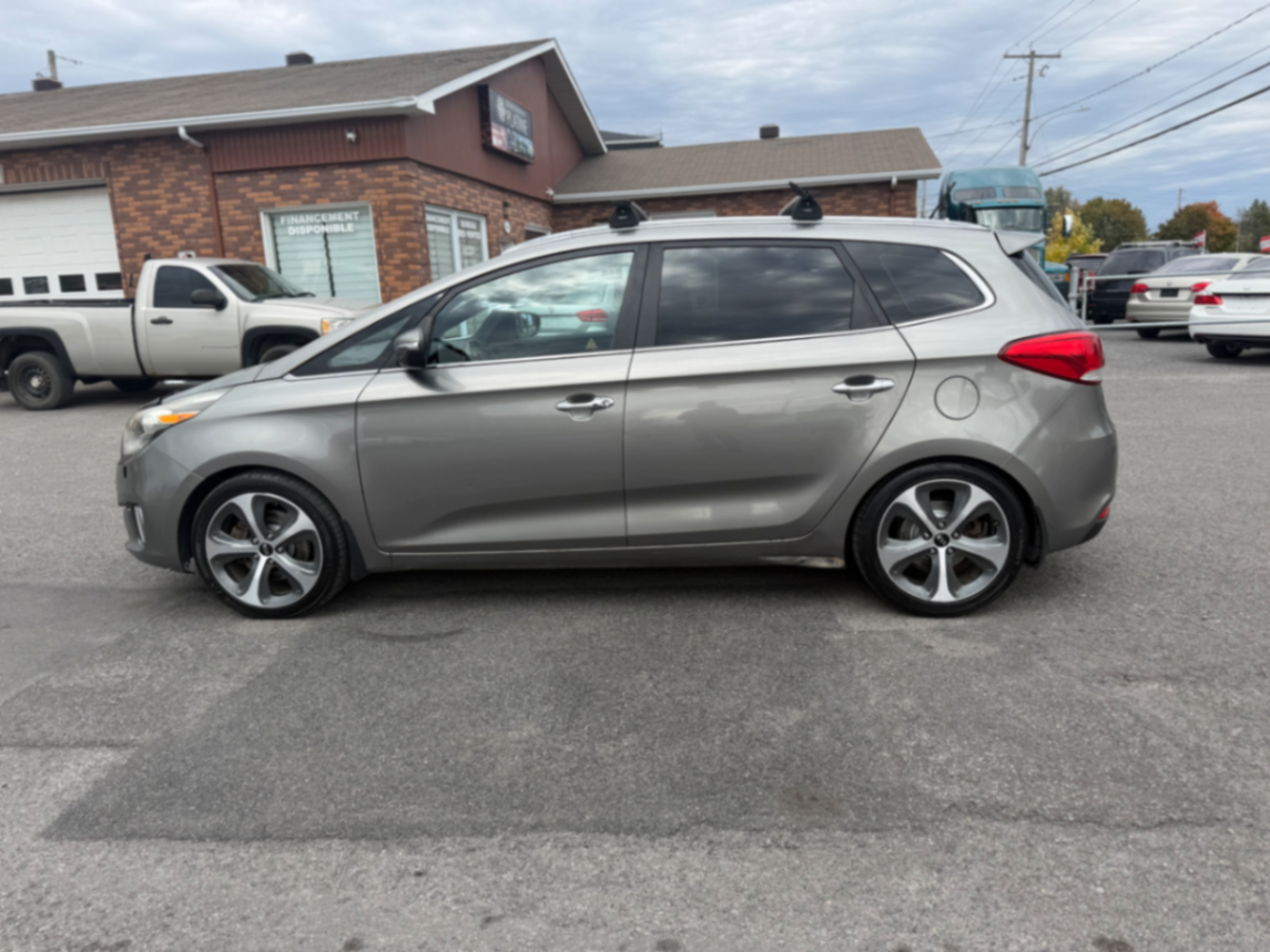 152 kia rondo - view 9