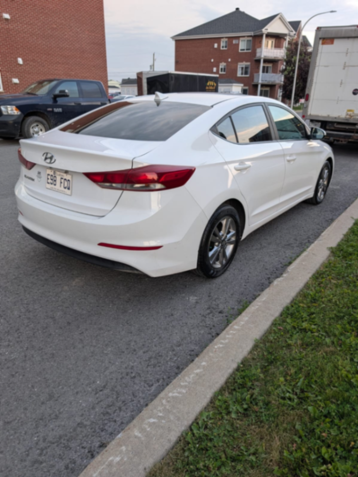 Hyundai elantra - view 6