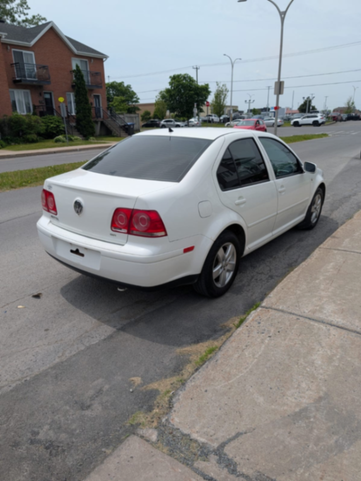 2009 jetta city - view 4