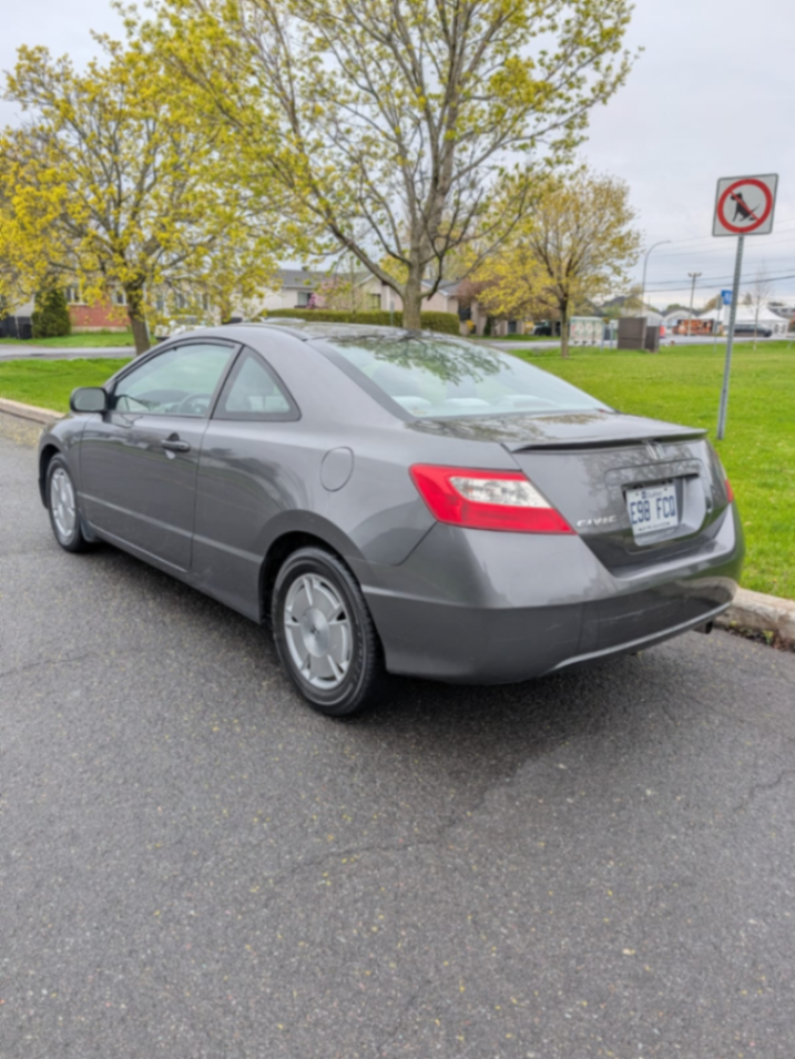 2011 honda civic - view 6