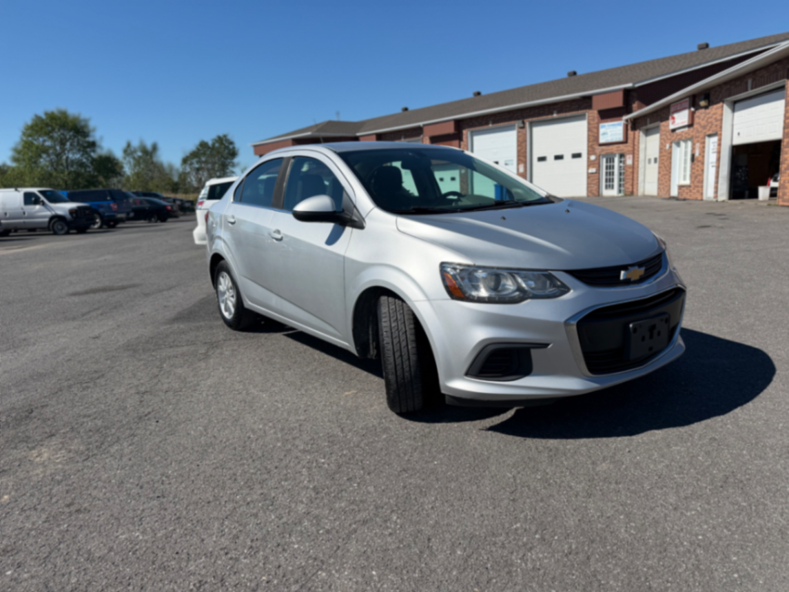 148 chevrolet sonic - view 3