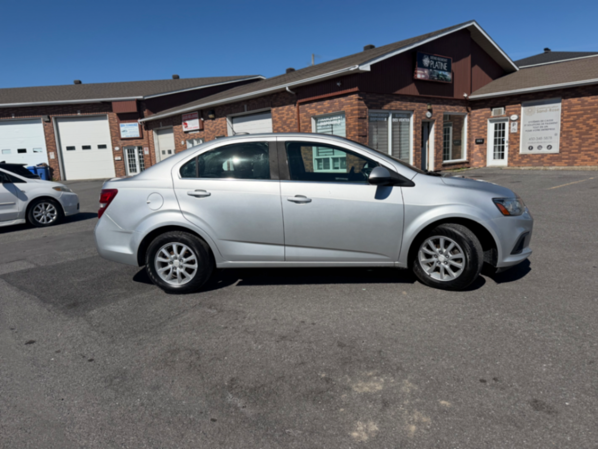148 chevrolet sonic - view 4
