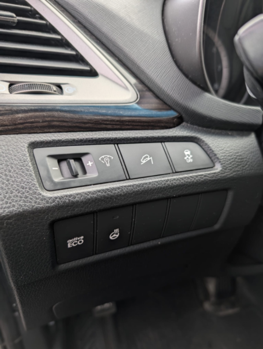 2016 HYUNDAI SANTA FE  - view 10