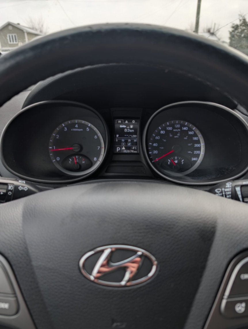 2016 HYUNDAI SANTA FE  - view 15