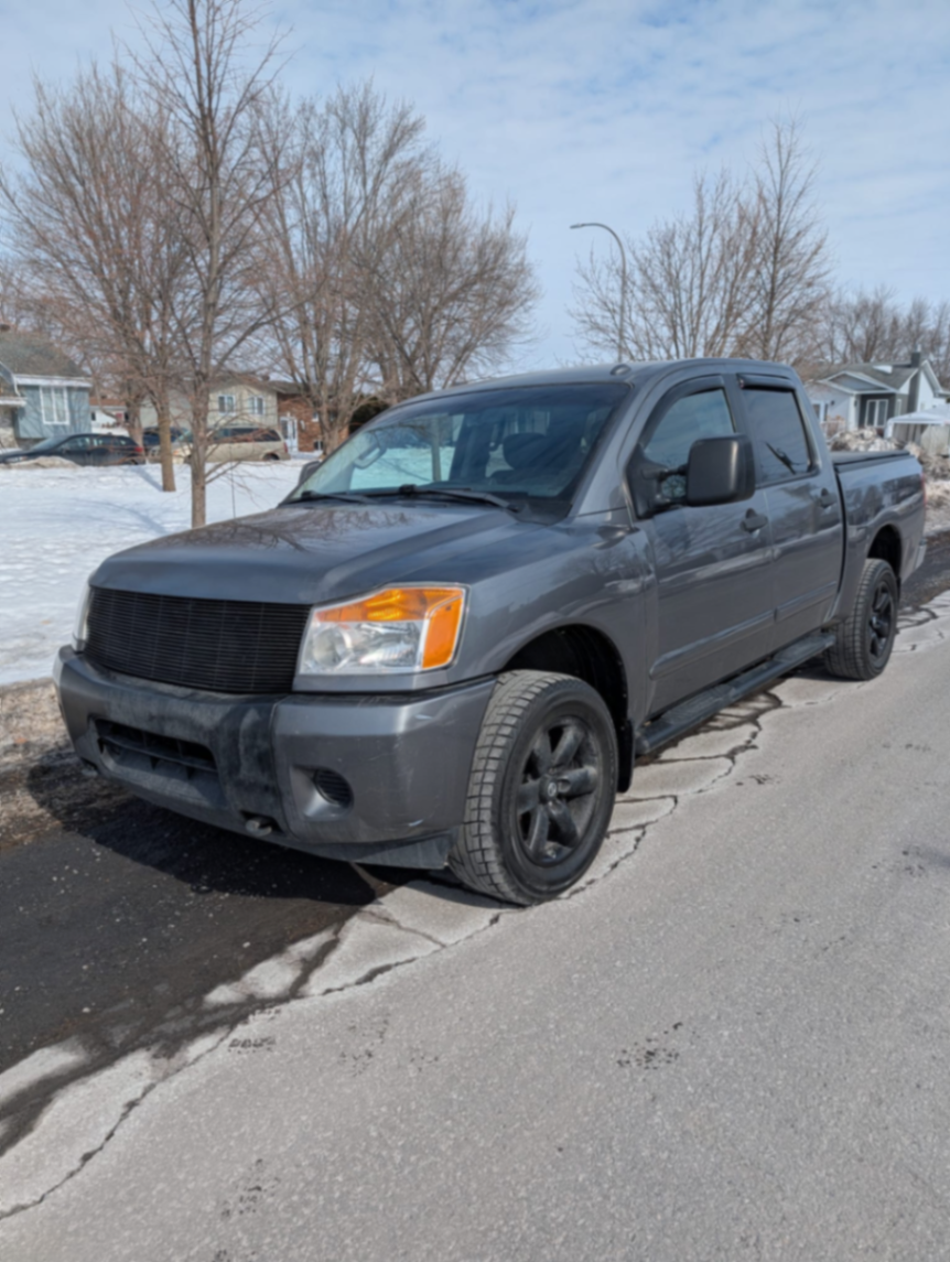 Nissan Titan 2013 - view 2