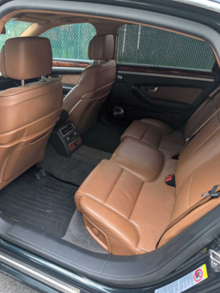 Audi a8 - view 16