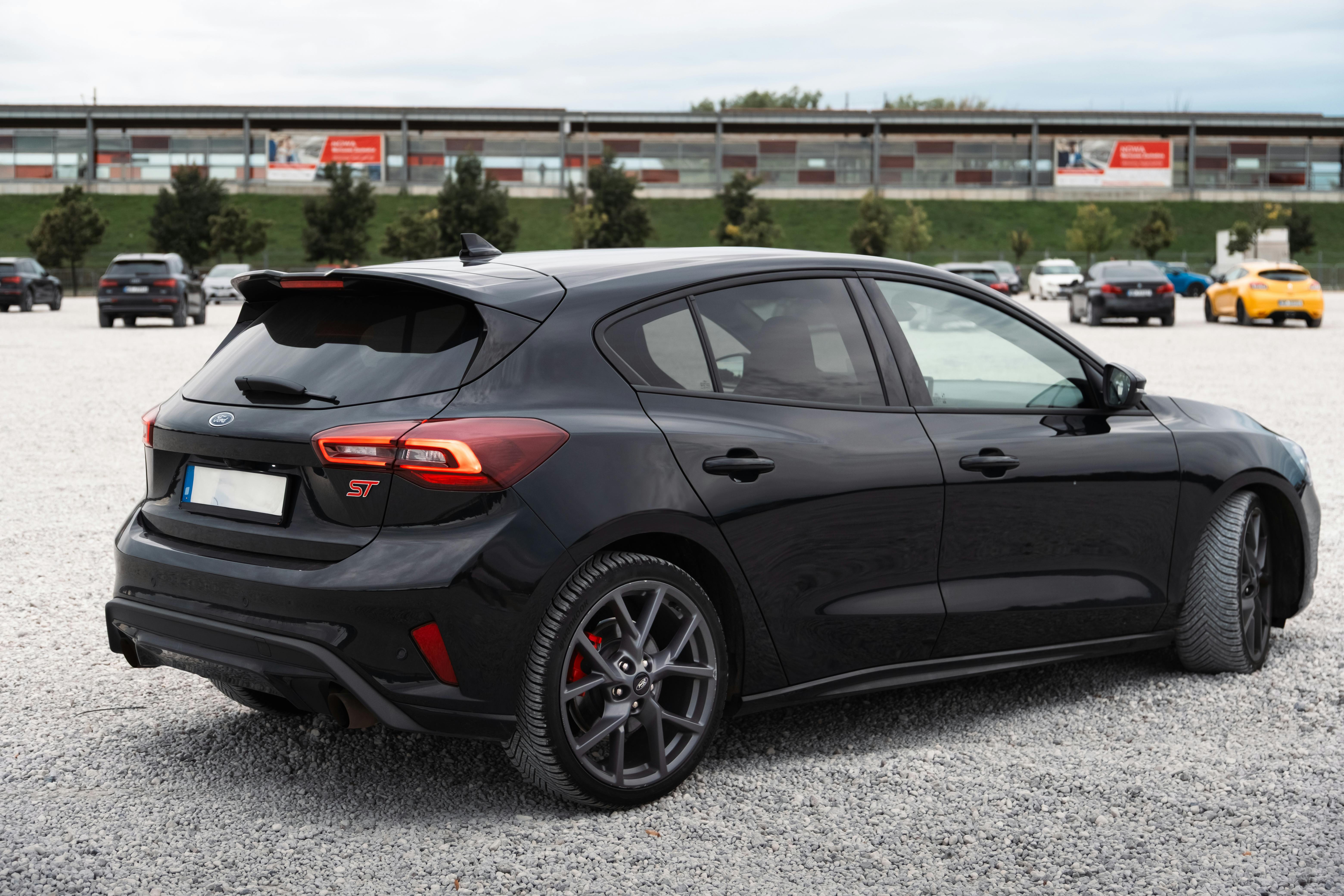 2023 Kia Sportage - view 5