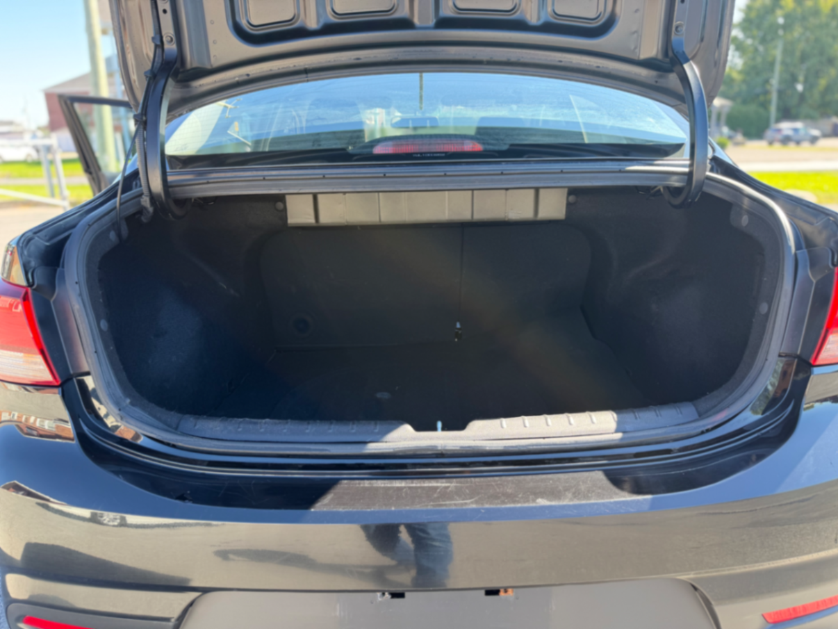 158 KIA RIO - view 10