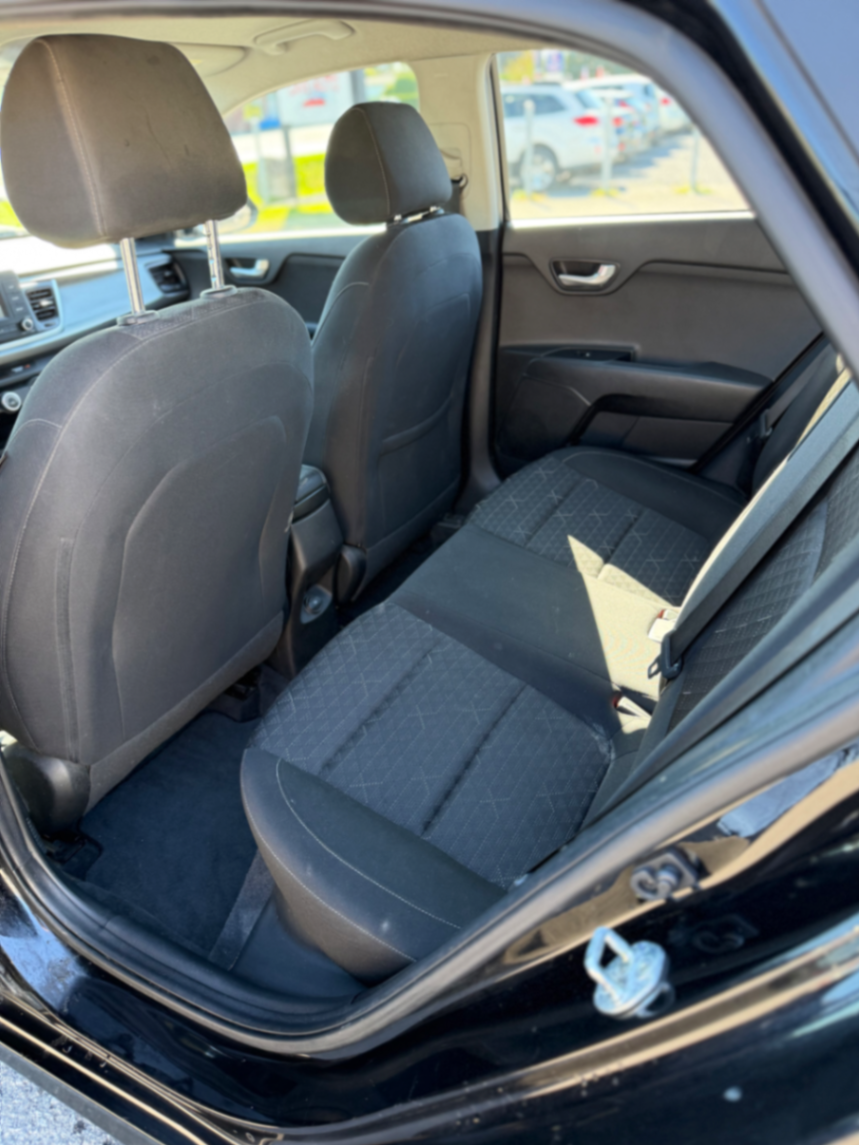 158 KIA RIO - view 12