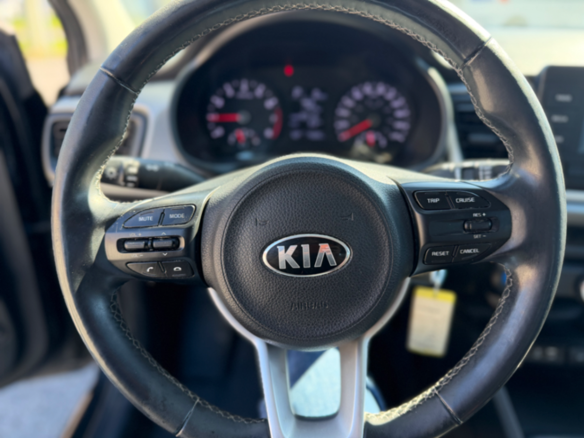 158 KIA RIO - view 16