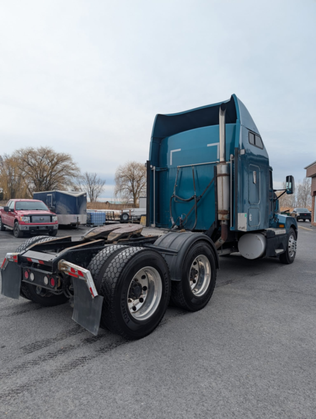 KENWORTH T600 - view 16