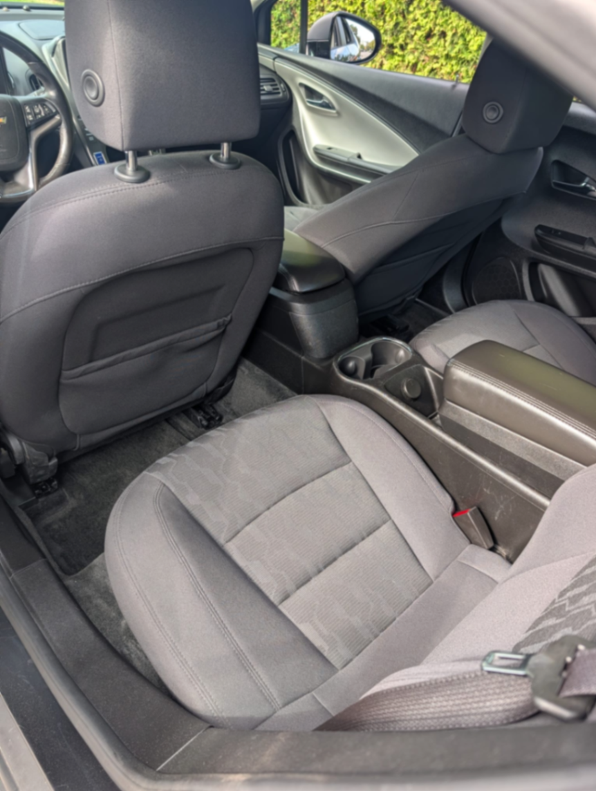 126 chevy volt - view 15