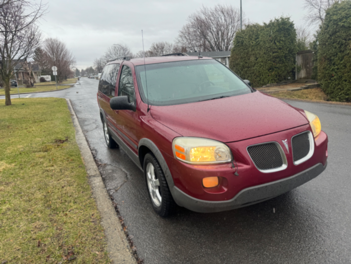 Pontiac montana - view 2