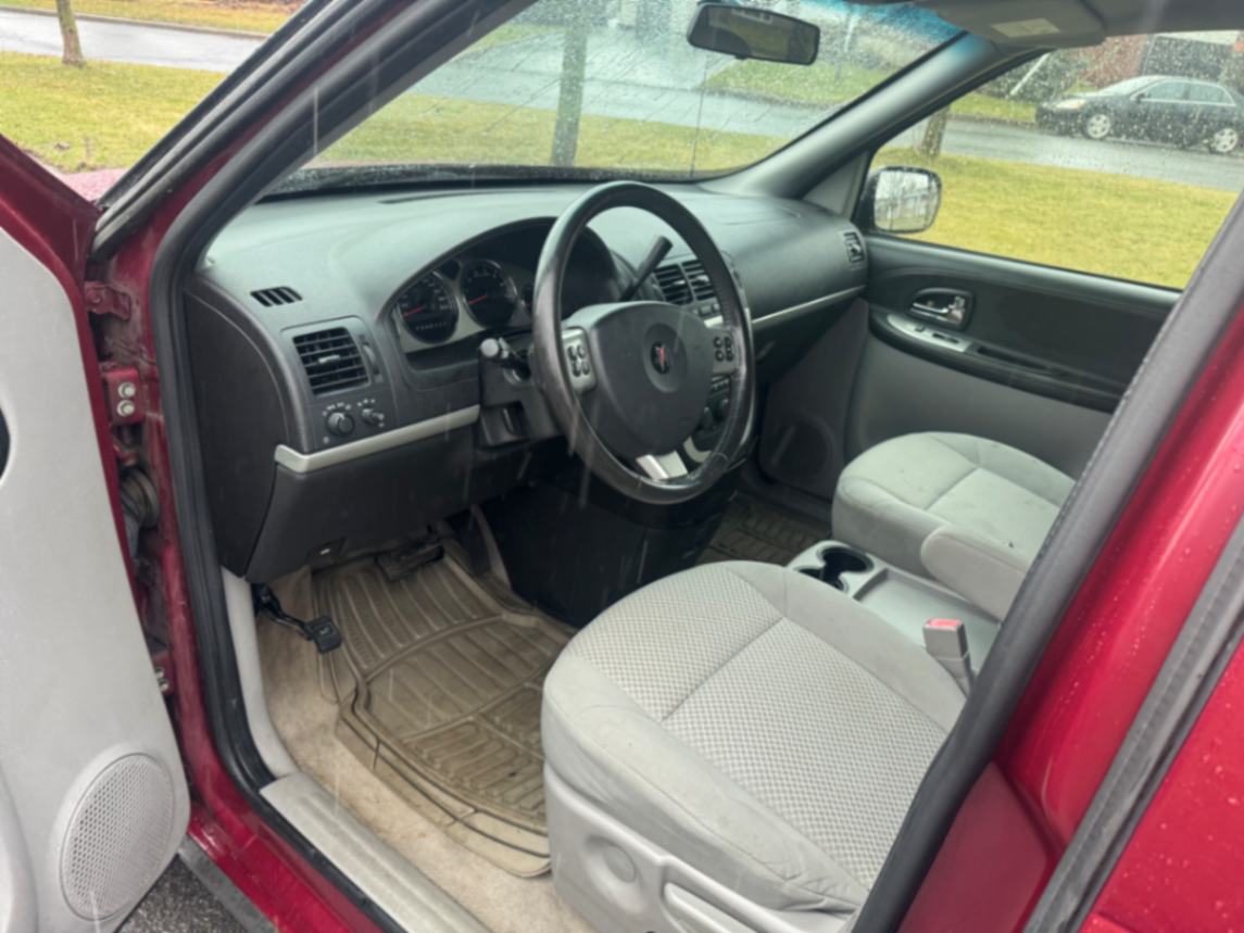 Pontiac montana - view 11