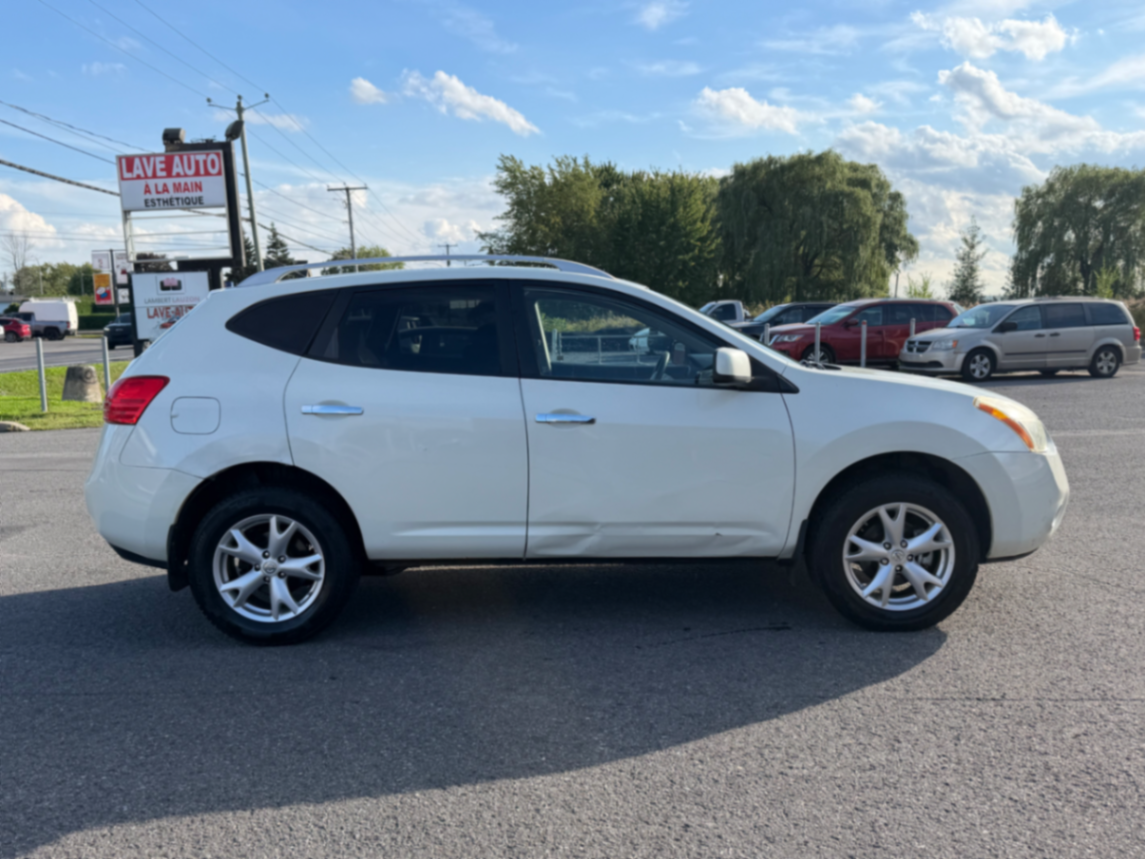 149 nissan rogue - view 3