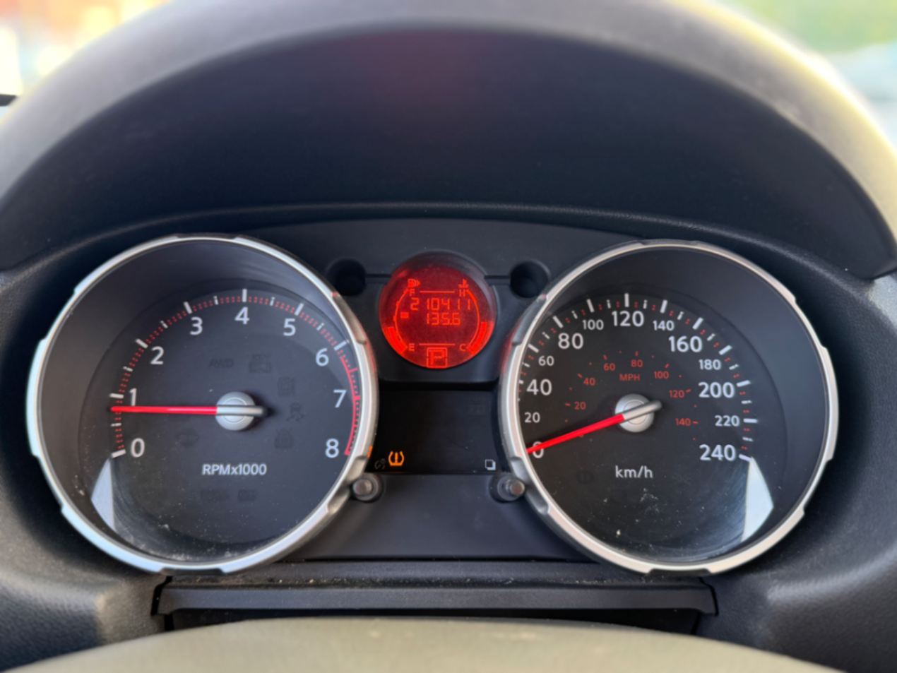 149 nissan rogue - view 13