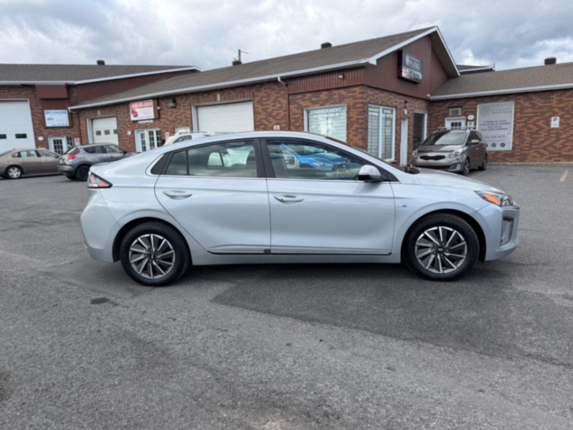 Hyundai Ioniq  - view 4