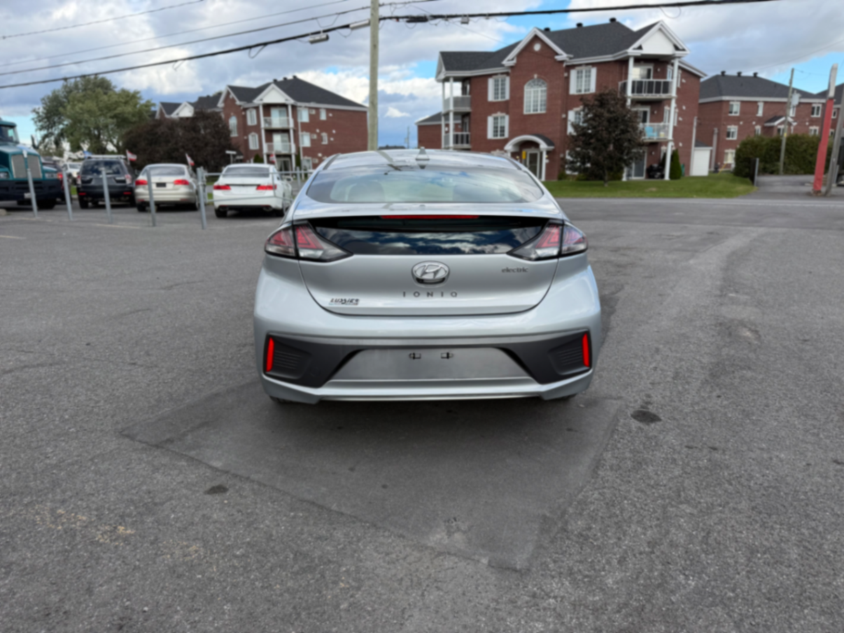 Hyundai Ioniq  - view 6