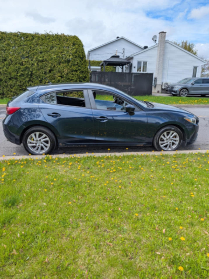 2014 mazda 3 - view 3