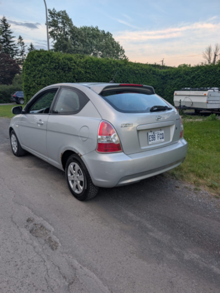 Hyundai accent - view 4