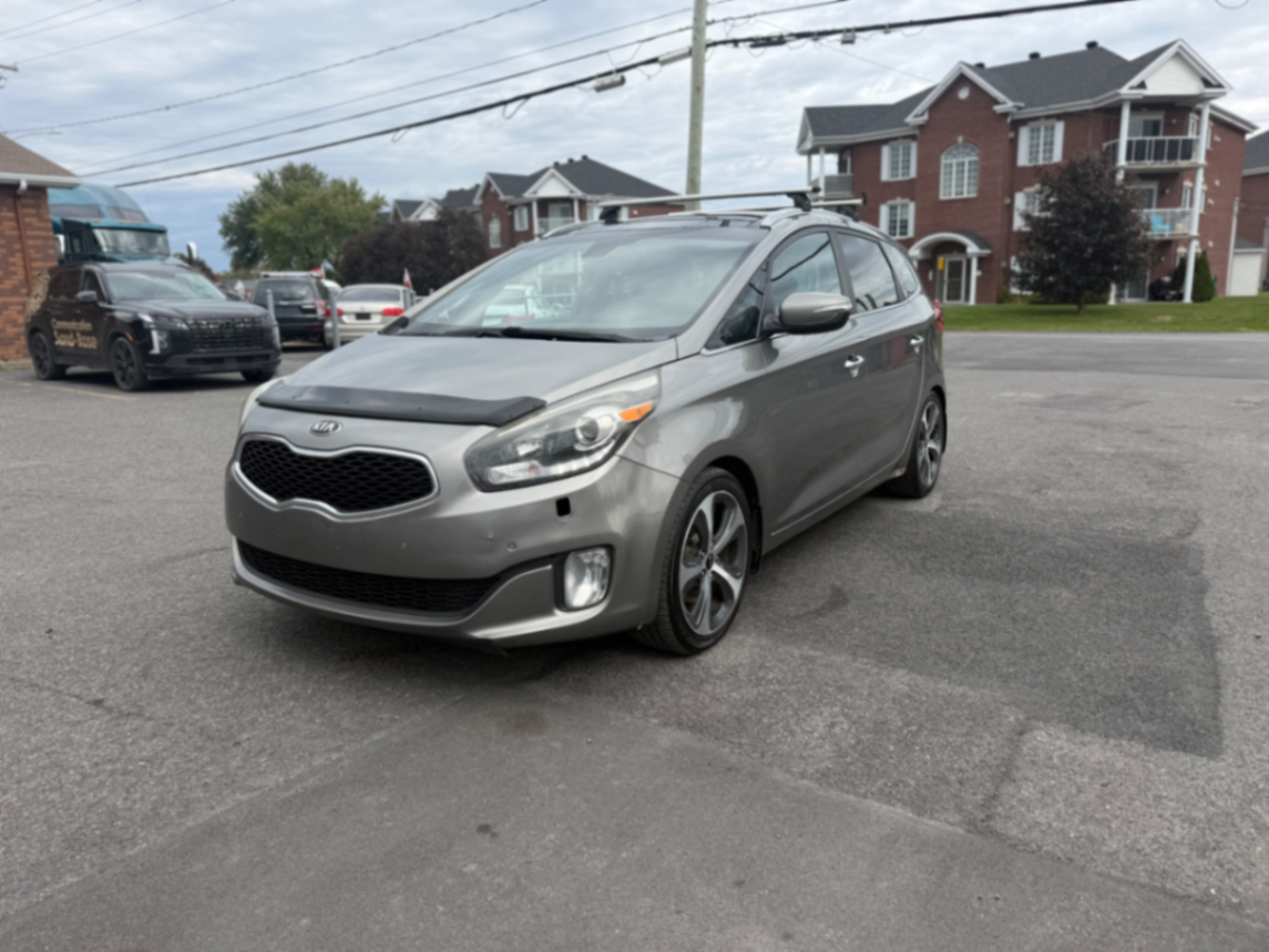 152 kia rondo